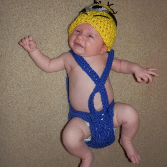 Handmade Minion Costume or Photo Prop - Picture 4 of 4